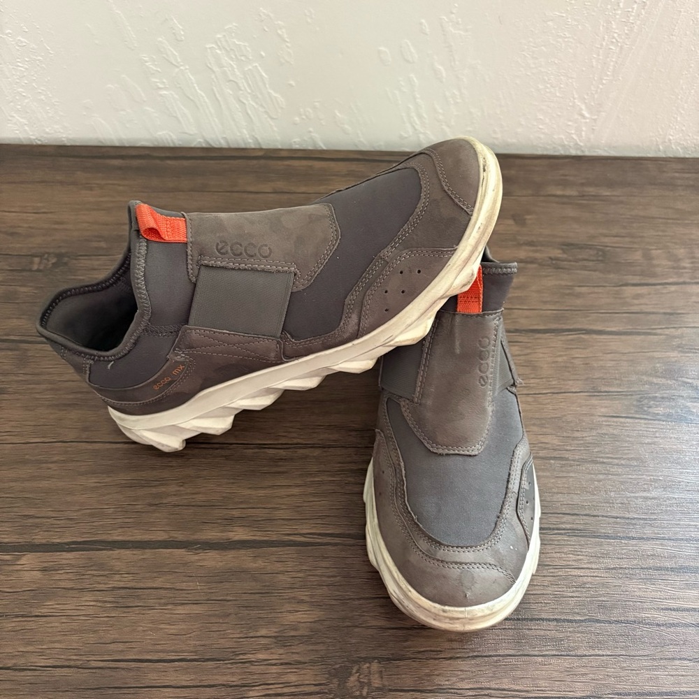 ECCO Women's Mx Low Slip On Shoes Trainers Sneakers Size 9-9.5 Gray Camo Leather